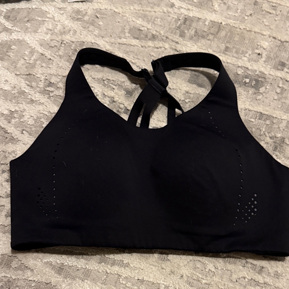 Lululemon Women's Black Sports Bra